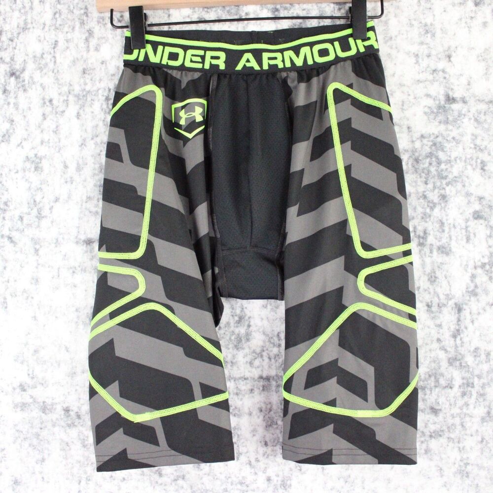 Under Armour Sliding Shorts Men’s M Black Slider Activewear Baseball Padded